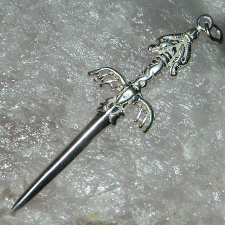AMULETO SPADA FANTASY ll