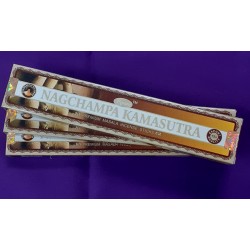 KAMASUTRA NAGACHAMPA INCENSO SCATOLA DA 12 BASTONCINI