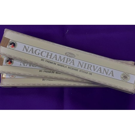 NIRVANA NAGACHAMPA INCENSO SCATOLA DA 12 BASTONCINI