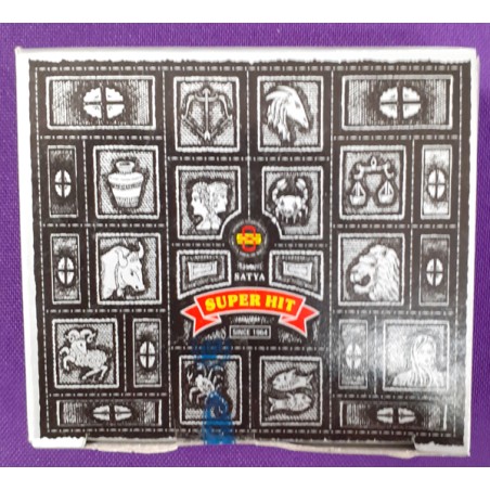 SUPER HIT BOX DA 12 CONFEZIO CON 12 BASTONCINI